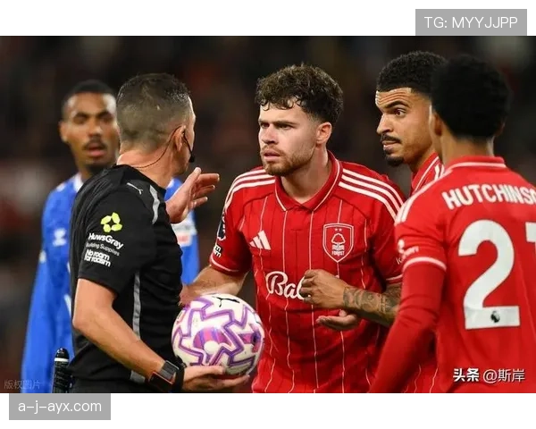 布鲁斯率狼队迎战新挑战，力争英超赛季首胜以重振士气